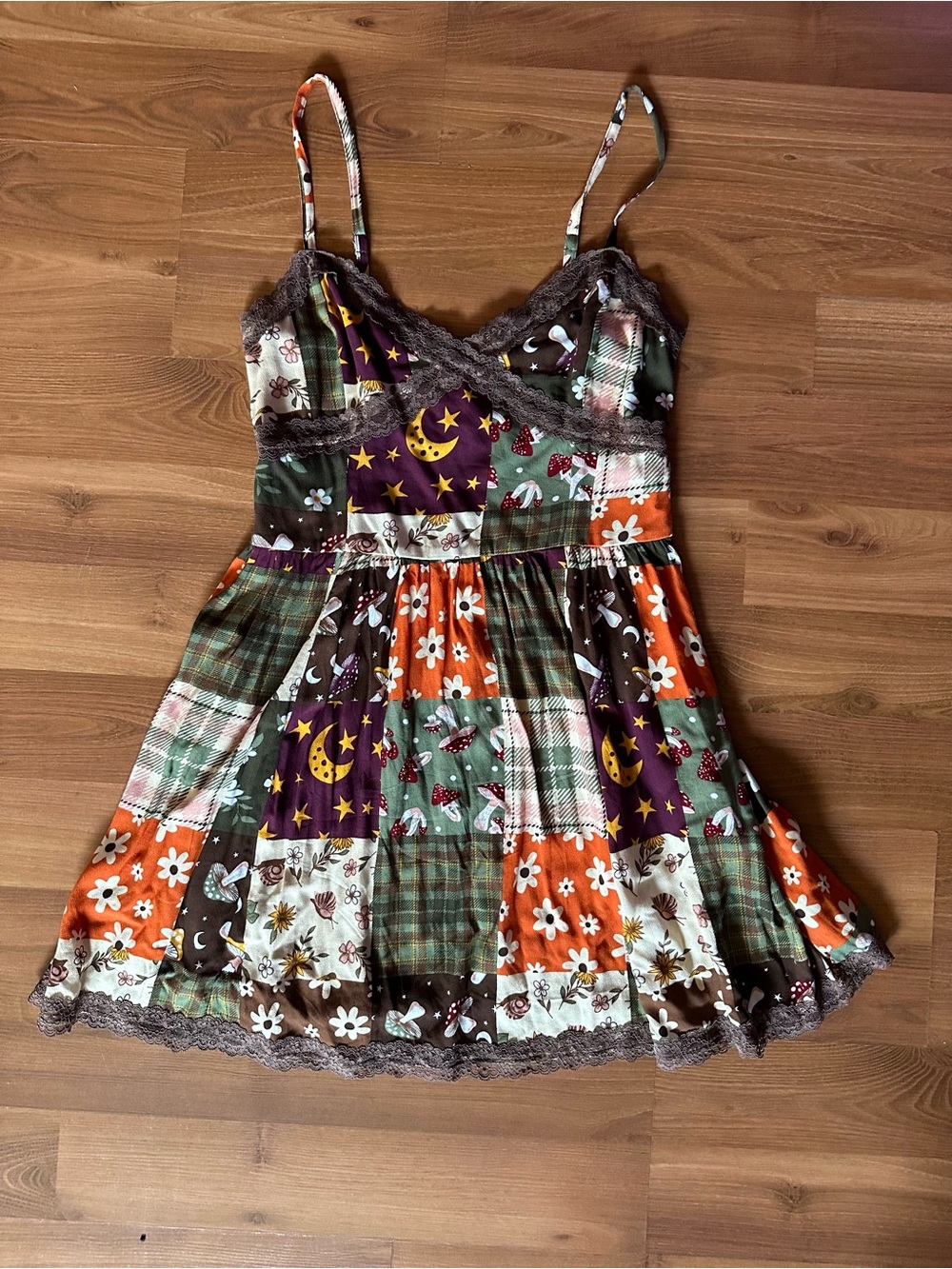 Hot Topic Patchwork Midi Thorn & Fable Autumn Floral Mushroom Dress